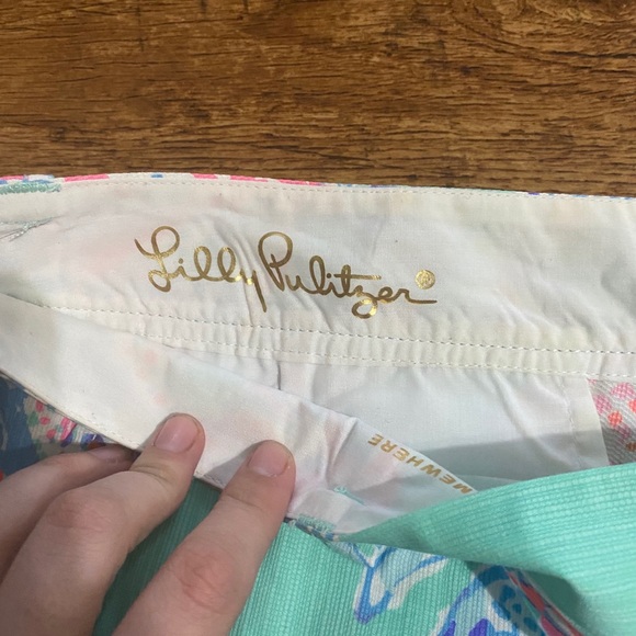 Callahan Lilly Pulitzer Shorts - Picture 4 of 4